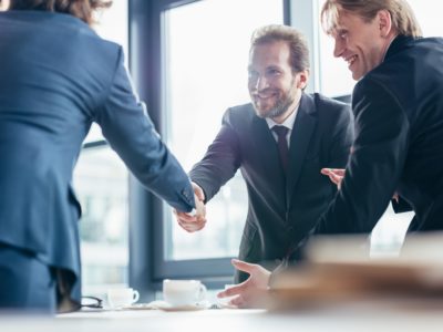 CÓMO NEGOCIAR SATISFACTORIAMENTE, CÓMO INFLUYEN LAS EMOCIONES EN EL PROCESO DE LA VENTA